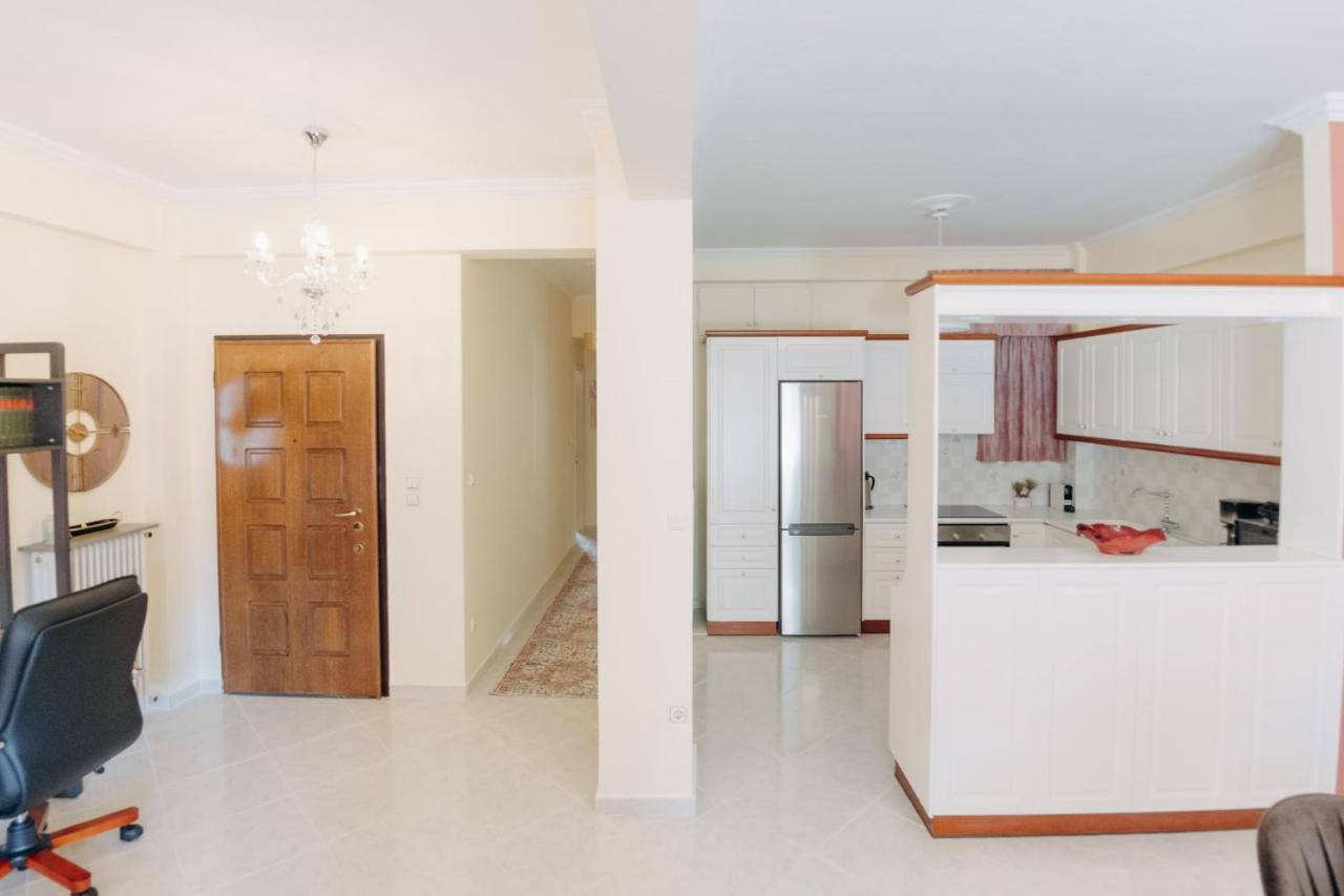 Best House, Psila Alonia Square Luxury, Patra Exterior photo